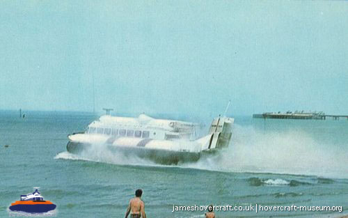 SRN6 with Townsend -  (credit: The <a href='http://www.hovercraft-museum.org/' target='_blank'>Hovercraft Museum Trust</a>).